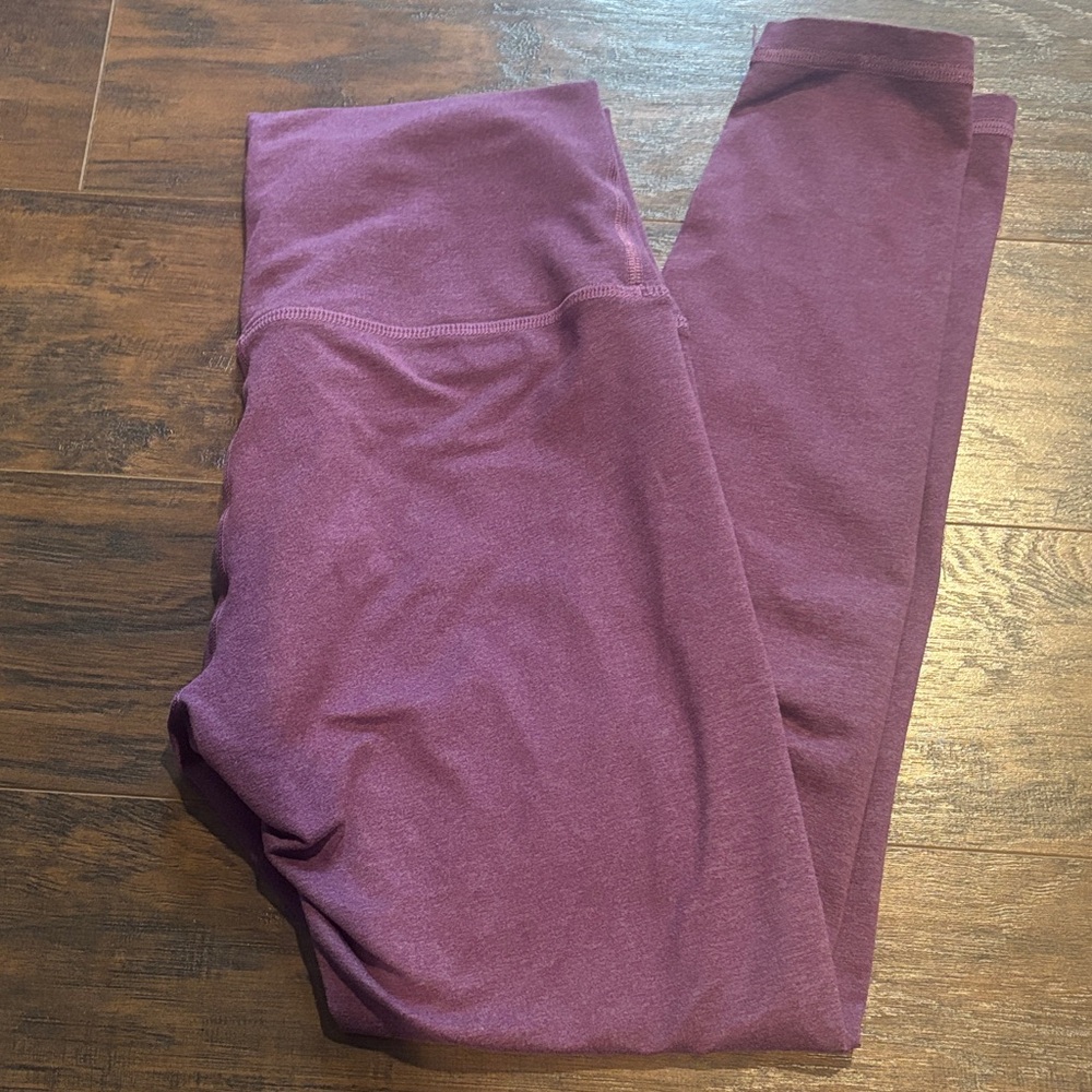 Fleo el toro 25” leggings size medium